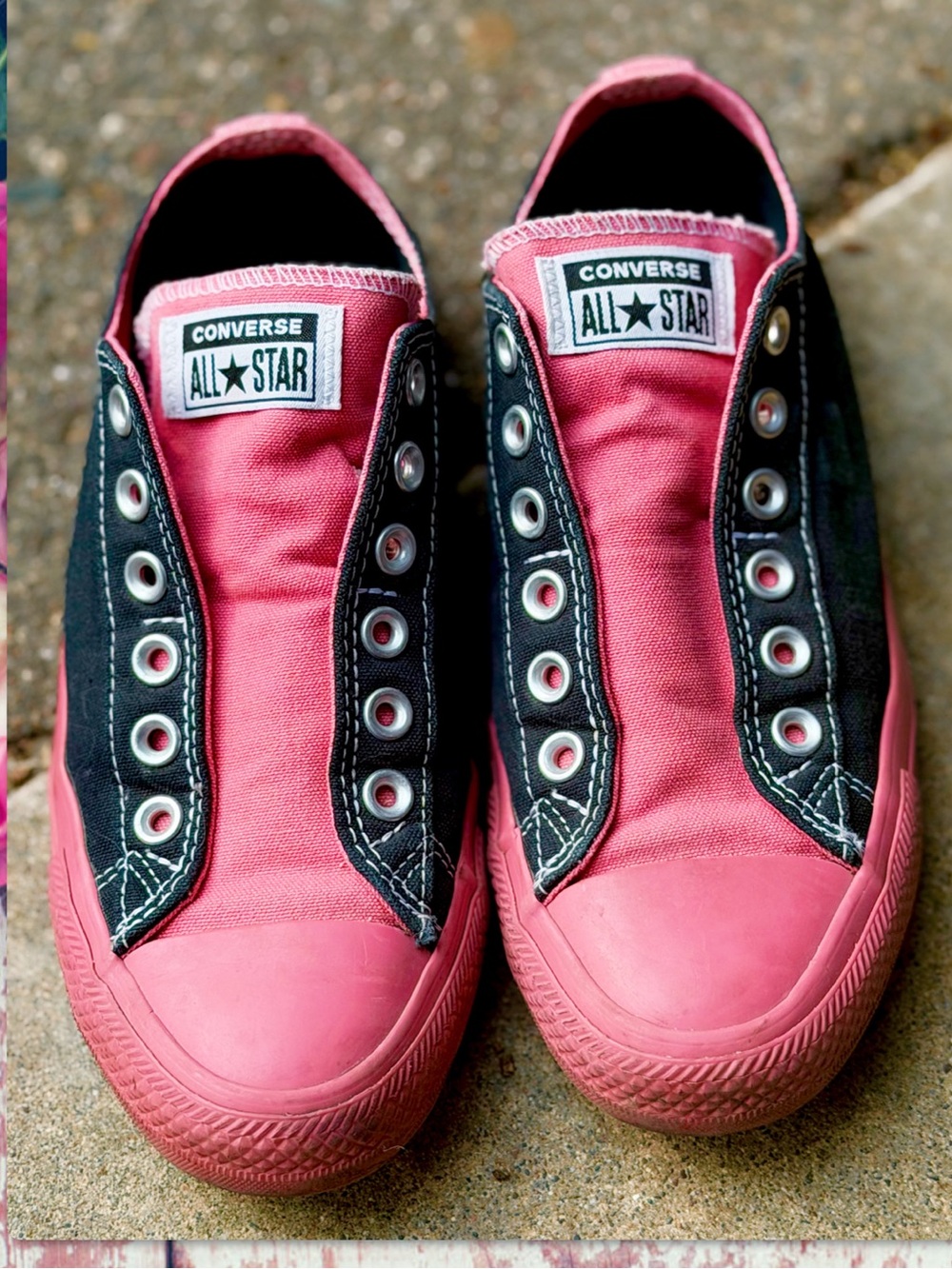 CONVERSE Chuck Taylor ALL STAR ⭐️ Salmon Pink & Black Shoes 7